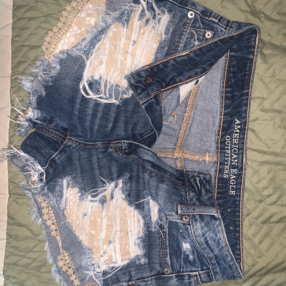 American Eagle Highrise Festival shorts